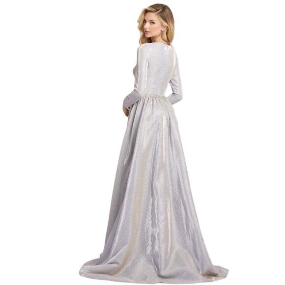 Ieena Mac Duggal 26125 Silver Metallic Long Sleeve Gown Size 2 Renaissance Style - Picture 3 of 9